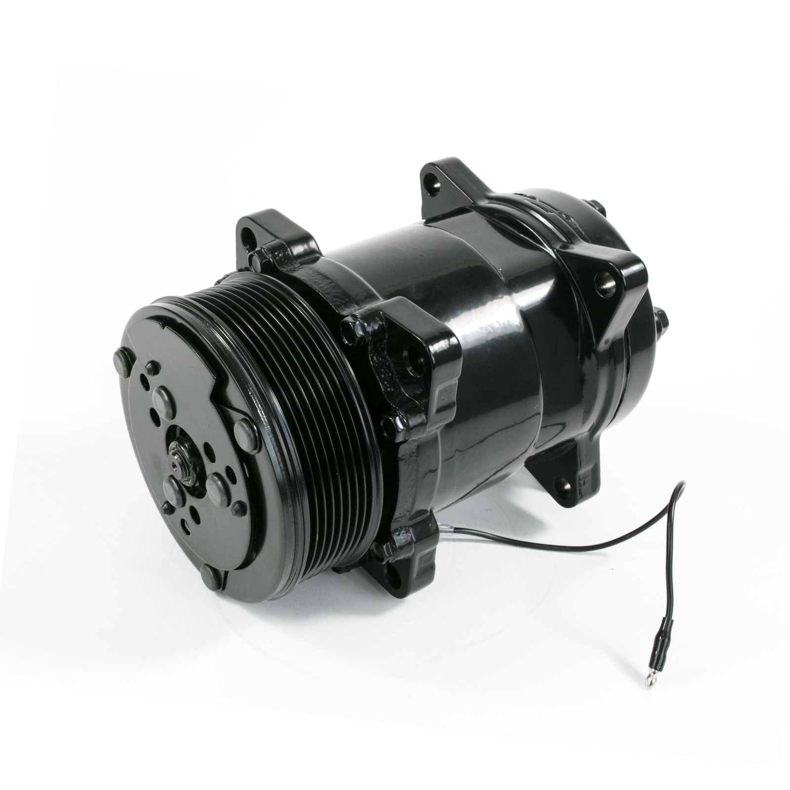 Black Sanden 508 Style A/C Compressor with Black Serpentine Clutch